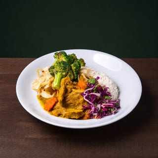 CURRY CHICKEN BOWL