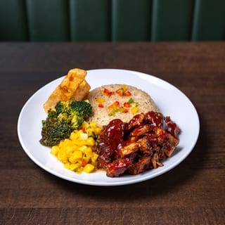 BBQ CHICKEN BOWL