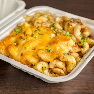 JERK CHICKEN MAC & CHEESE